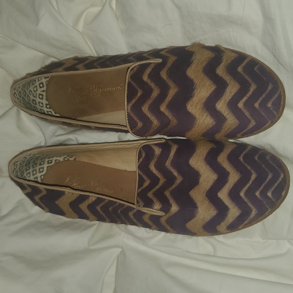 Matt Bernson Gitanes flats size 8